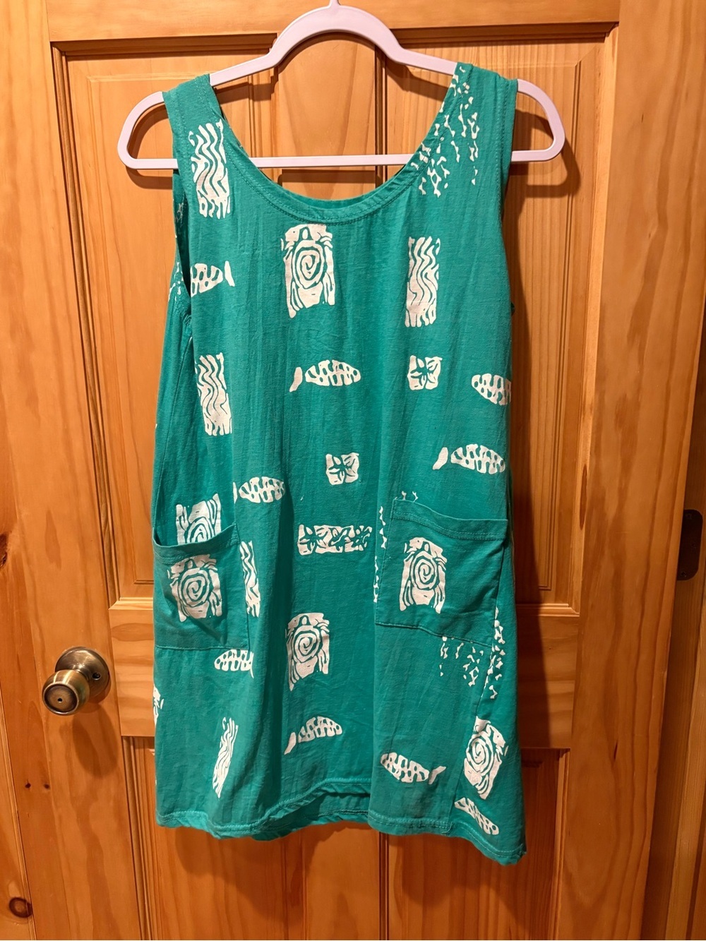 Island Beach brand sleeveless shift dress/swim cover-up women’s L green white
